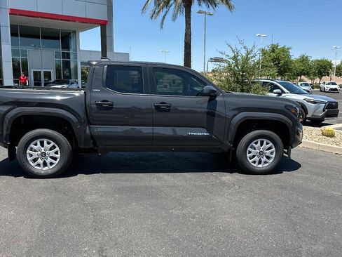 New 2026 Toyota Tacoma SR5 image 6