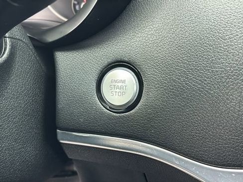 Used 2019 Kia Stinger image 14