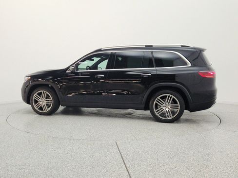 Certified 2025 Mercedes-Benz GLS 450 4MATIC image 8
