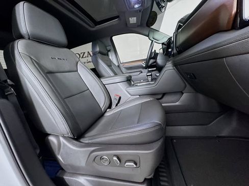 Used 2024 GMC Sierra 1500 Denali w/ Denali Reserve Package image 34