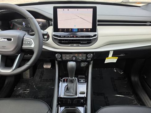 New 2026 Jeep Compass Limited w/ Sun, Sound & Navigation Group AWD/4WD image 11