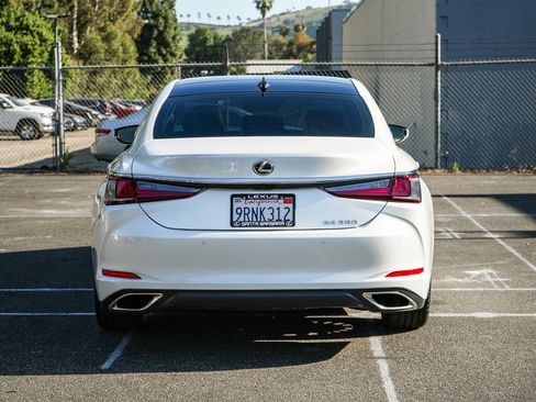 Used 2025 Lexus ES 350 w/ Premium Package FWD image 5