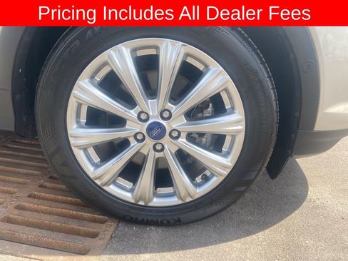 Used 2018 Ford Escape Titanium FWD image 9