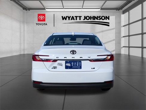 Certified 2025 Toyota Camry LE image 4
