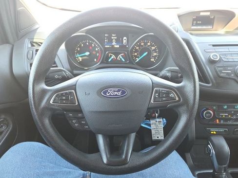 Used 2018 Ford Escape SE AWD/4WD image 40