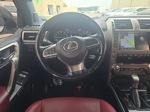 Used 2021 Lexus GX 460 Premium w/ Premium Package AWD/4WD image 16