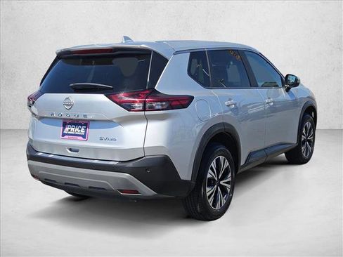 Used 2023 Nissan Rogue SV AWD/4WD image 5