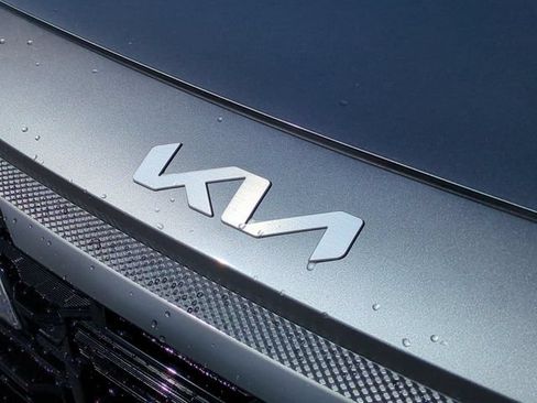 Certified 2024 Kia Seltos X-Line AWD/4WD image 10