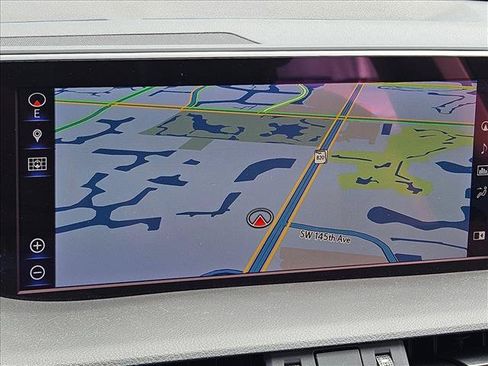 Used 2019 Lexus ES 300h w/ Accessory Package 2 FWD image 11