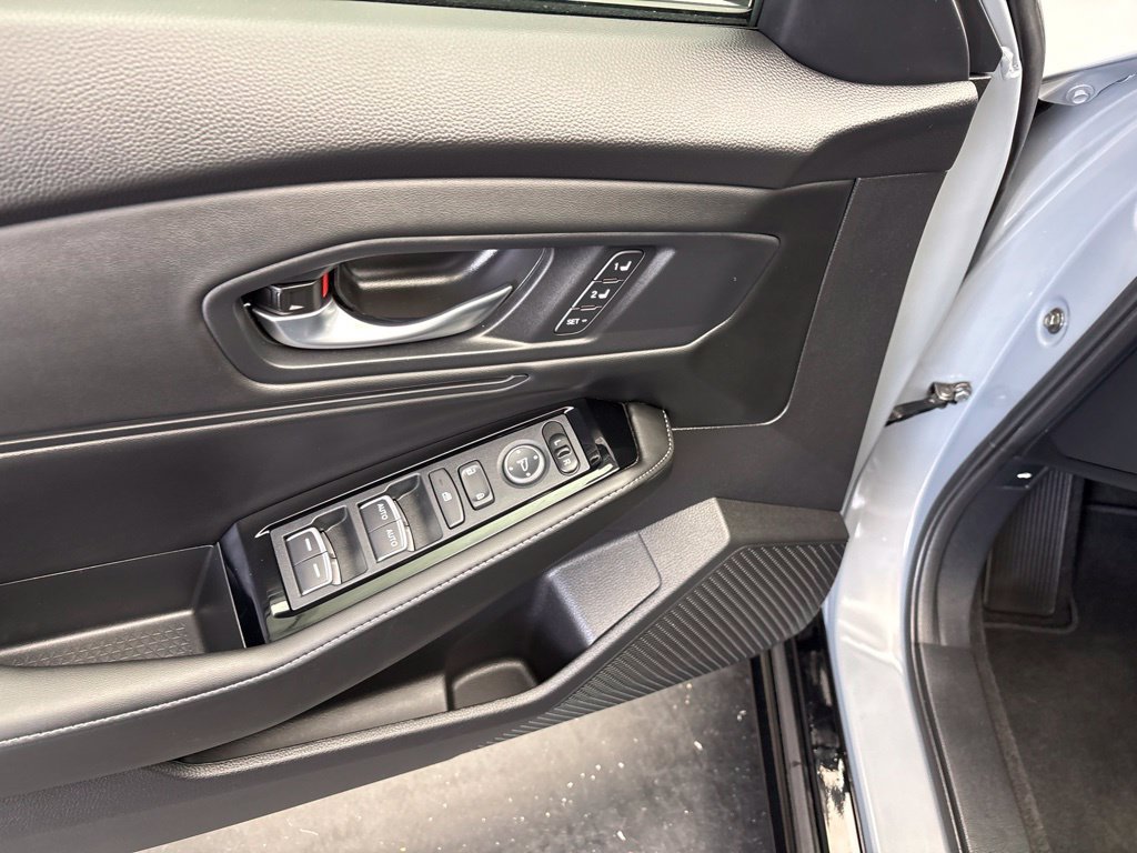 Used 2026 Honda Accord Touring image 19