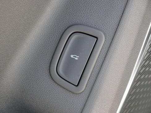 New 2026 GMC Acadia Elevation w/ Black Edition AWD/4WD image 47