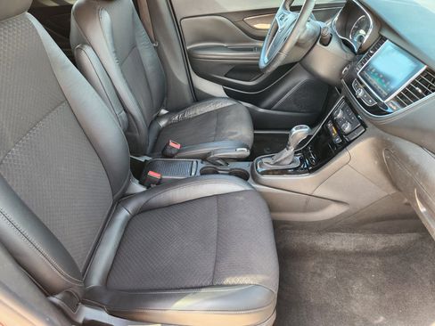 Used 2017 Buick Encore Preferred image 15