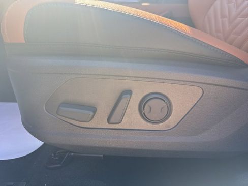 New 2026 Kia Sportage X-Line w/ X-Line Technology Package image 24