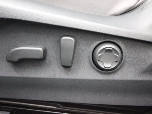 Used 2025 Subaru Legacy Limited image 18