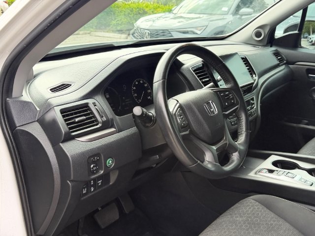 Certified 2024 Honda Ridgeline Sport image 13