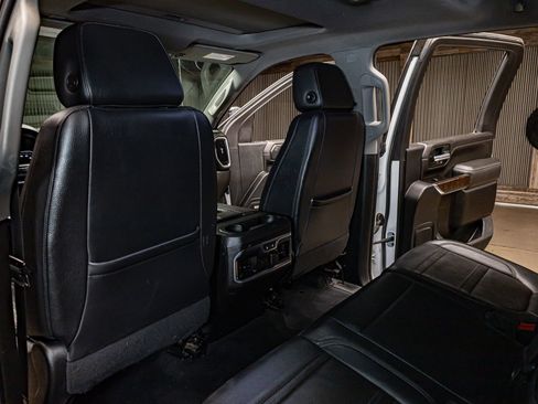Used 2021 GMC Sierra 2500 Denali w/ Denali Ultimate Package image 21