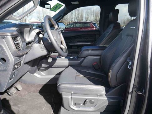 Used 2023 Ford Expedition Max Platinum image 28