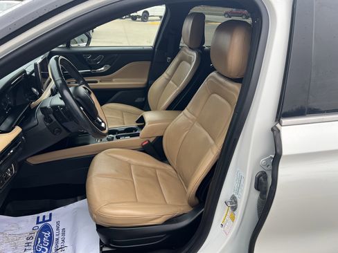 Used 2020 Lincoln Corsair Reserve w/ Equipment Group 201A image 14