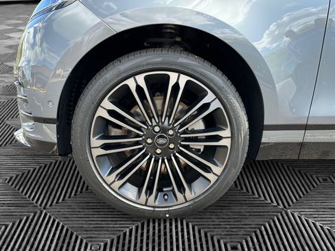 New 2026 Land Rover Range Rover Velar Dynamic SE AWD/4WD image 14