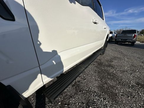 Used 2024 Ford F150 Platinum image 16