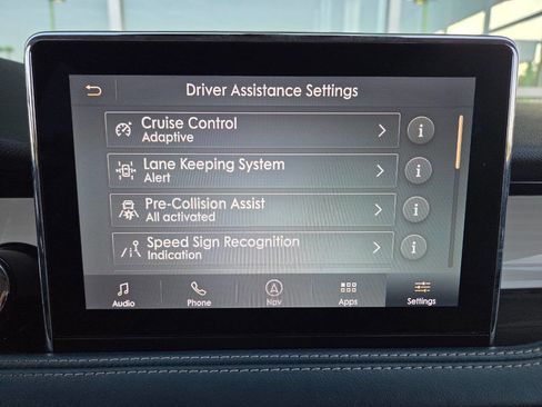 Used 2020 Lincoln Corsair Reserve w/ Equipment Group 202A image 53