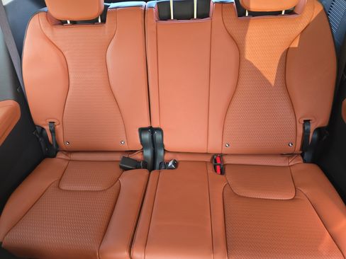 New 2026 Kia Carnival SX Prestige FWD image 18