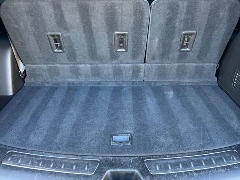 Used 2024 Buick Enclave Premium image 21