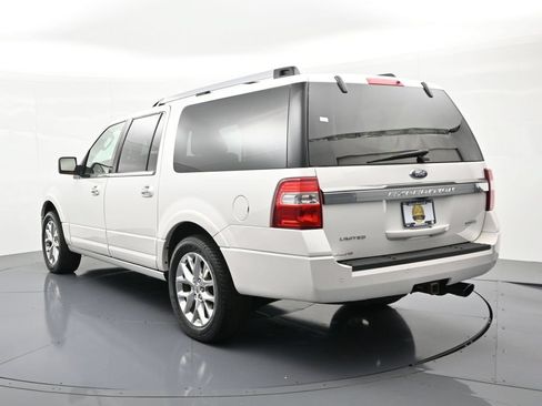 Used 2015 Ford Expedition EL Limited w/ Equipment Group 301A AWD/4WD image 8