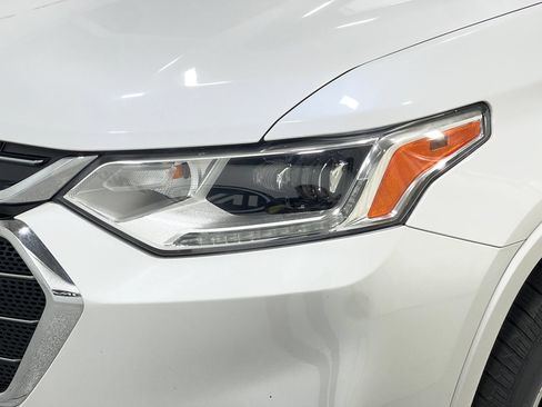 Used 2019 Chevrolet Traverse Premier w/ LPO, Floor Liner Package AWD/4WD image 35