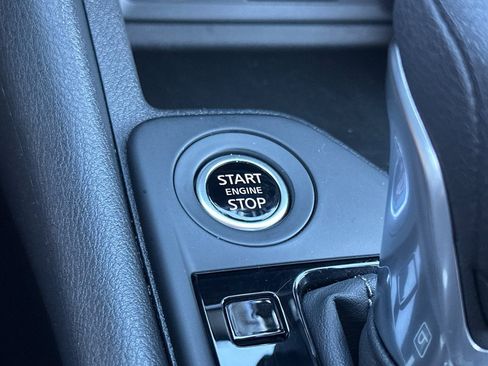 Used 2025 Nissan Sentra S image 33