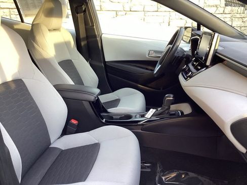 Used 2022 Toyota Corolla SE image 17