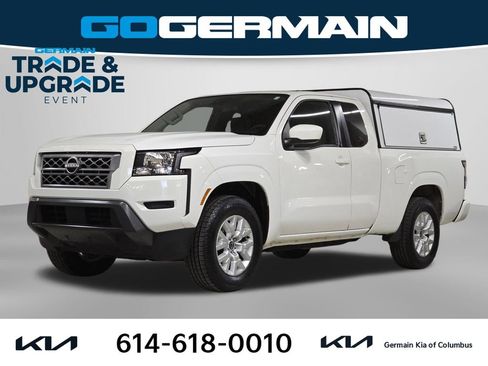 Used 2022 Nissan Frontier SV w/ Technology Package image 1