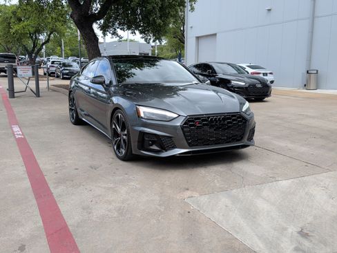 Used 2023 Audi S5 Prestige w/ Prestige Package image 3