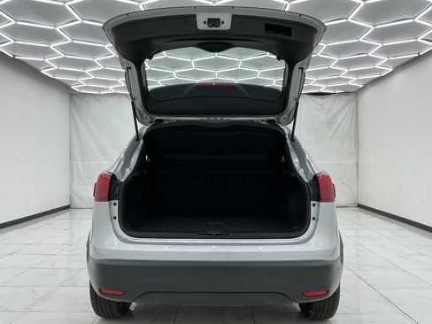 Used 2019 Nissan Rogue Sport S AWD/4WD image 40
