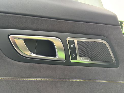 Used 2018 Mercedes-Benz AMG GT R image 24