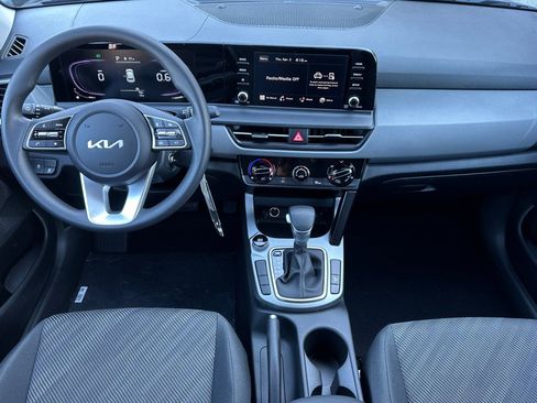 New 2026 Kia Seltos LX FWD image 13