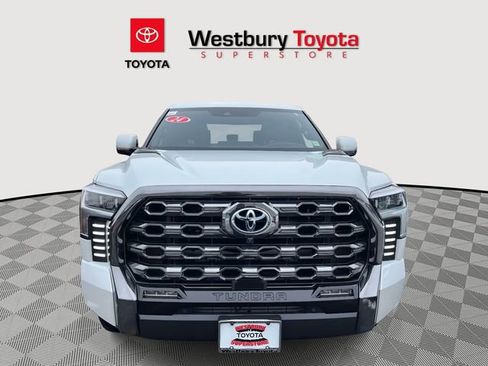 Used 2024 Toyota Tundra Platinum image 3