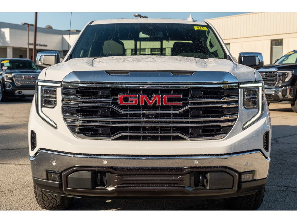 New 2026 GMC Sierra 1500 SLT w/ SLT Premium Plus Package AWD/4WD image 3