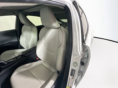 Certified 2024 Toyota Prius Limited image 12