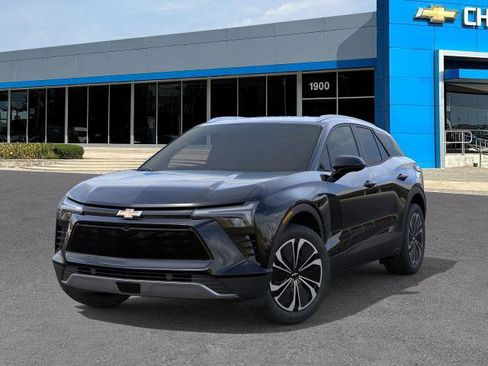 Used 2026 Chevrolet Blazer EV LT image 6