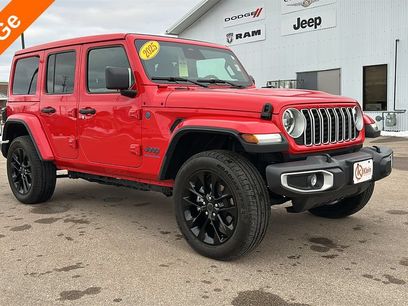 Used 2025 Jeep Wrangler Unlimited Sahara w/ Safety Group