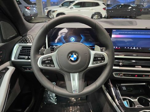 New 2026 BMW X7 xDrive40i w/ Executive Package image 11