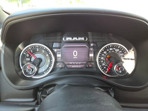 Used 2024 RAM 1500 Big Horn RWD image 35