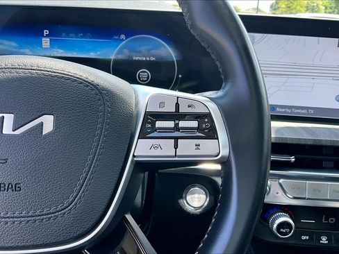 Used 2023 Kia Telluride SX FWD image 23