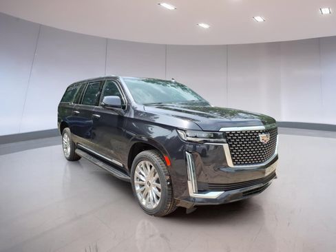 Used 2022 Cadillac Escalade ESV Premium Luxury AWD/4WD image 1