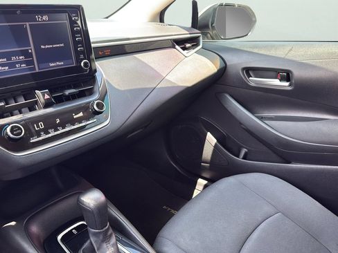 Used 2020 Toyota Corolla LE FWD image 20