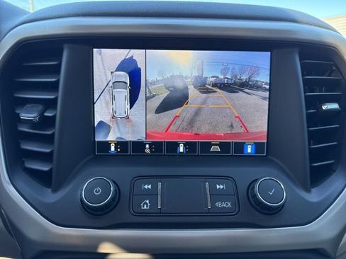 Used 2021 GMC Acadia Denali w/ Denali Technology Package image 29