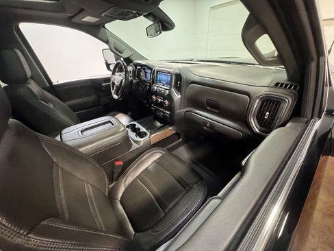 Used 2022 GMC Sierra 2500 Denali image 61