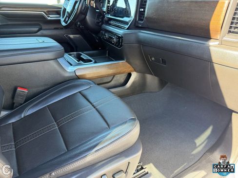 Used 2024 Chevrolet Silverado 3500 High Country w/ High Country Premium Package image 13