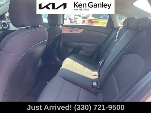Certified 2024 Kia Forte LXS FWD image 10